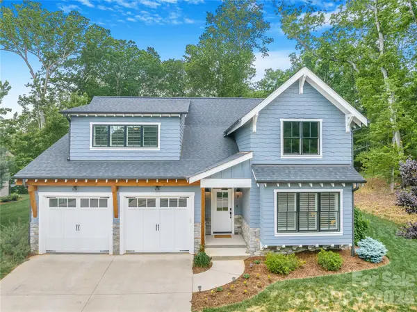9 Ashe Park Circle, Asheville, NC 28806