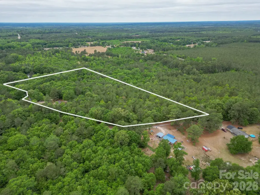3133 Magnolia Road, Bennettsville, SC 29512 - #2