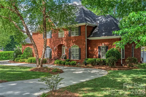 1209 S South Street, Gastonia, NC 28052