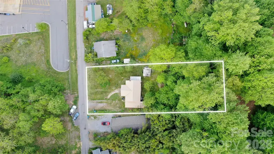 205 Frazier Street, Waynesville, NC 28786 - #2