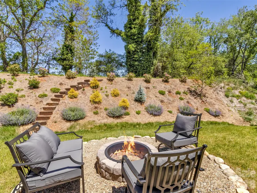 199 Farmwood Trail, Waynesville, NC 28786 - #2