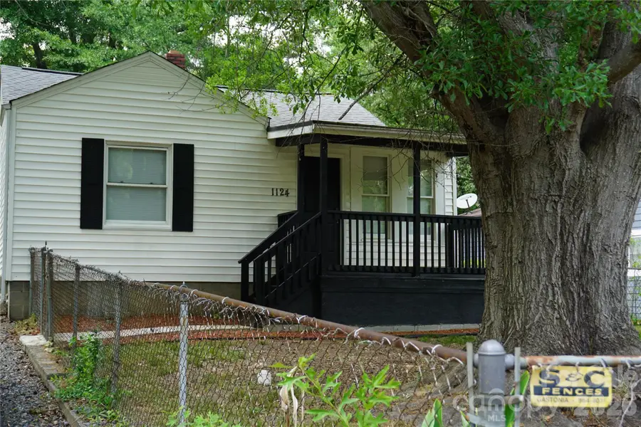 1124 W Mauney Avenue, Gastonia, NC 28052 - #3