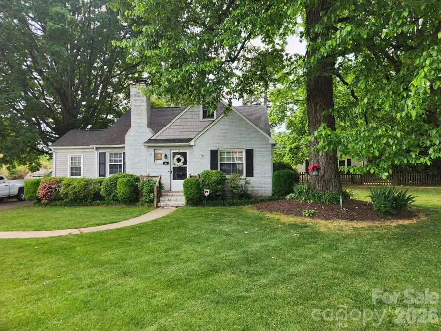 3922 Mcmillan Street, Charlotte, NC 28205 - #2