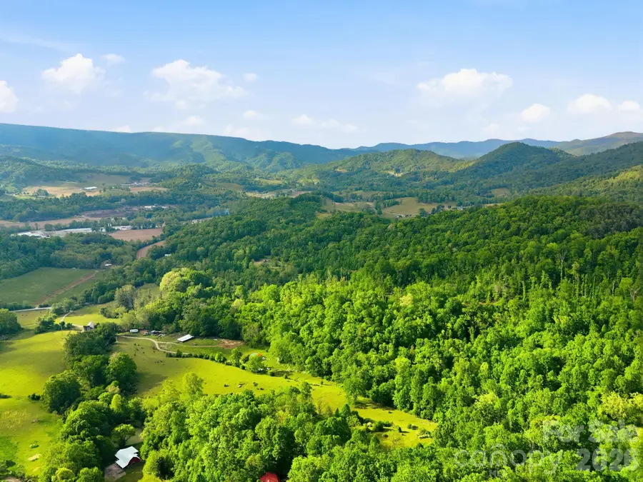 108 Wakulla Way, Waynesville, NC 28785 - #2