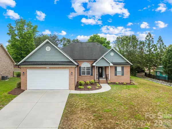 328 River Birch Circle, Mooresville, NC 28115