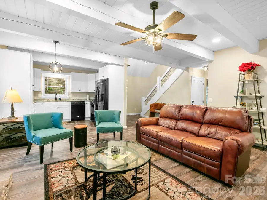 139 Kammerer Drive, Waynesville, NC 28785 - #2