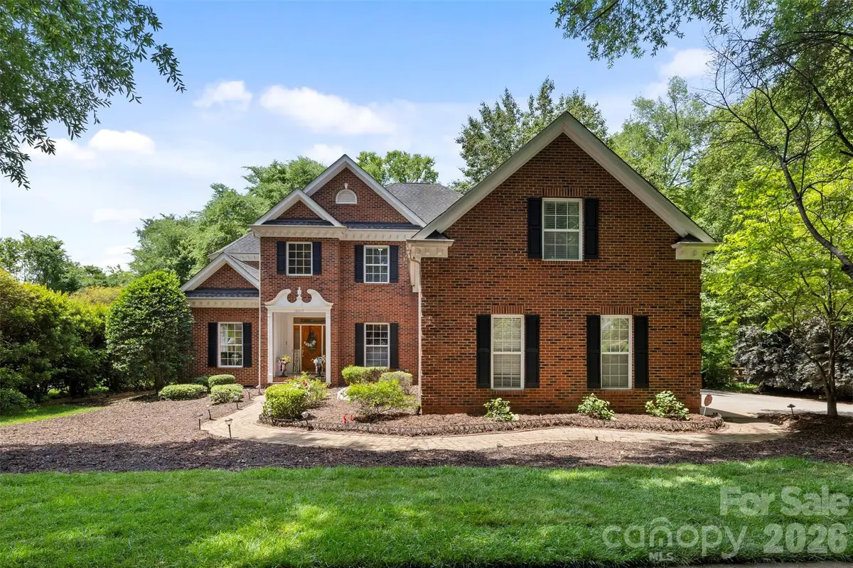 16017 Chiltern Lane, Huntersville, NC 28078 - #1