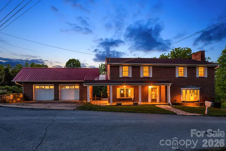 284 Chestnut Street, Mars Hill, NC 28754 - #2