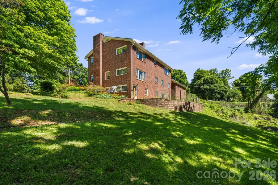 284 Chestnut Street, Mars Hill, NC 28754 - #3
