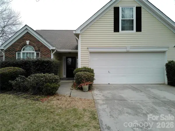 9942 Gray Dove Court, Charlotte, NC 28216
