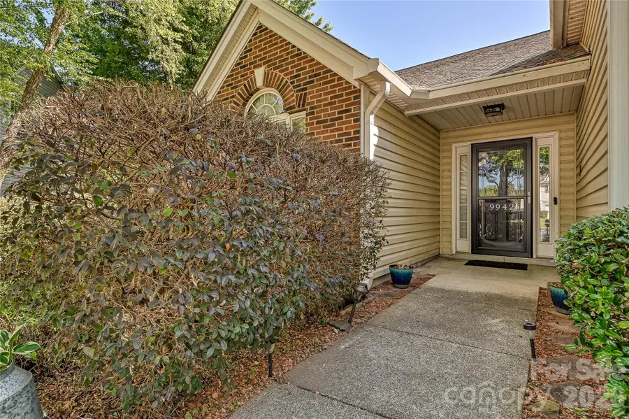 9942 Gray Dove Court, Charlotte, NC 28216 - #2