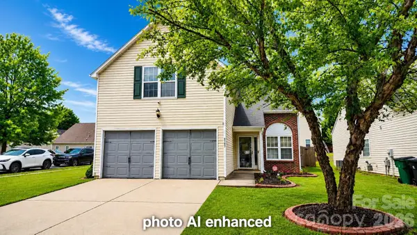 8703 Hazelcroft Lane, Charlotte, NC 28269