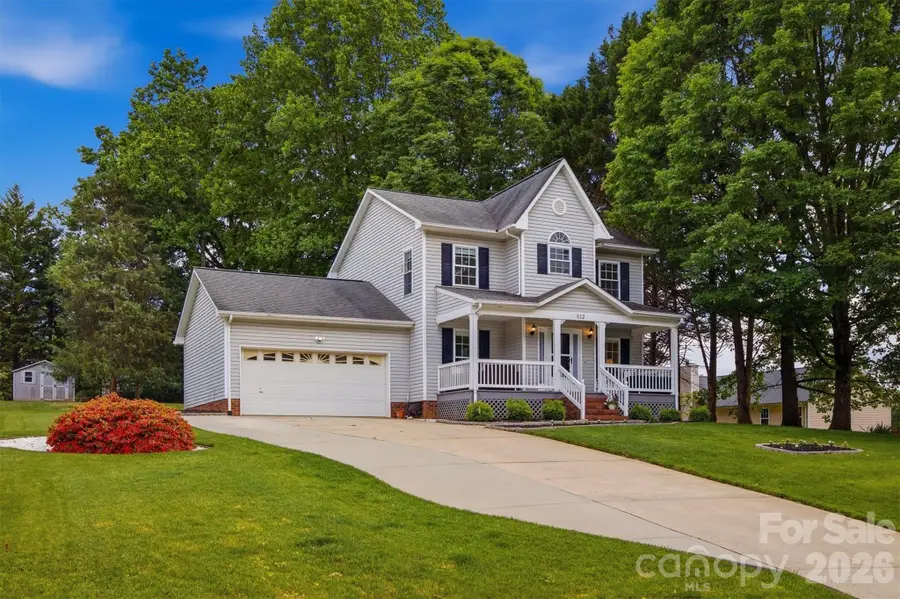 612 35th Street Ne, Conover, NC 28613 - #2
