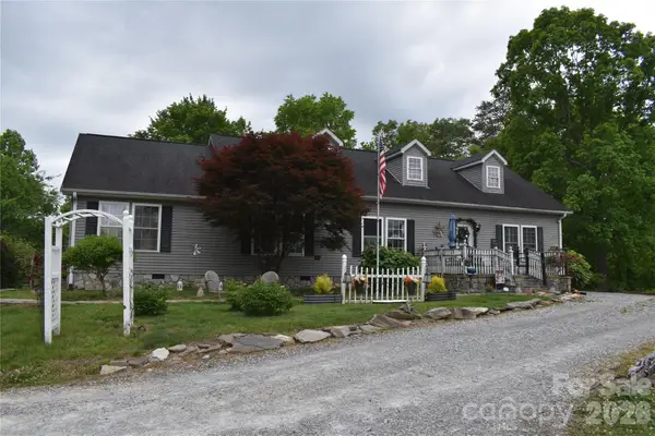 25 Triton Way, Old Fort, NC 28762