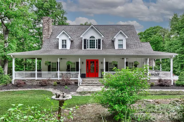 9470 Hutchinson Lane, Charlotte, NC 28216