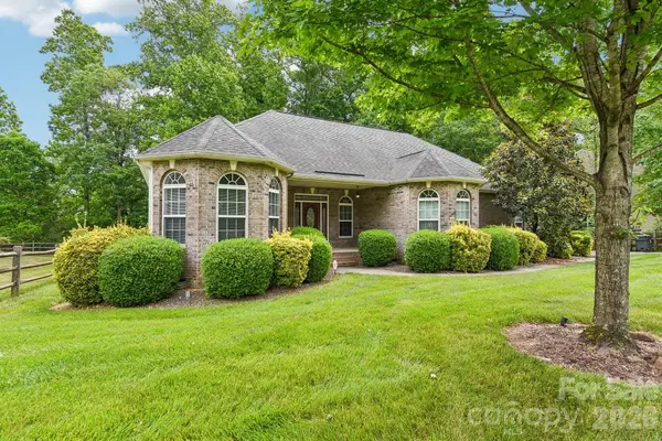 12200 Bronx Drive, Huntersville, NC 28078
