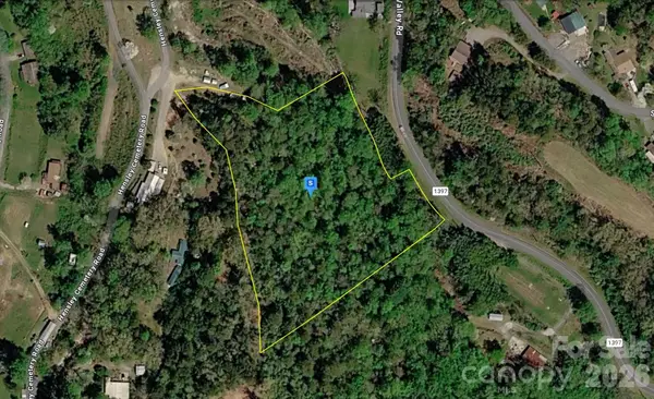 500 Hensley Cemetery Road, Whittier, NC 28789