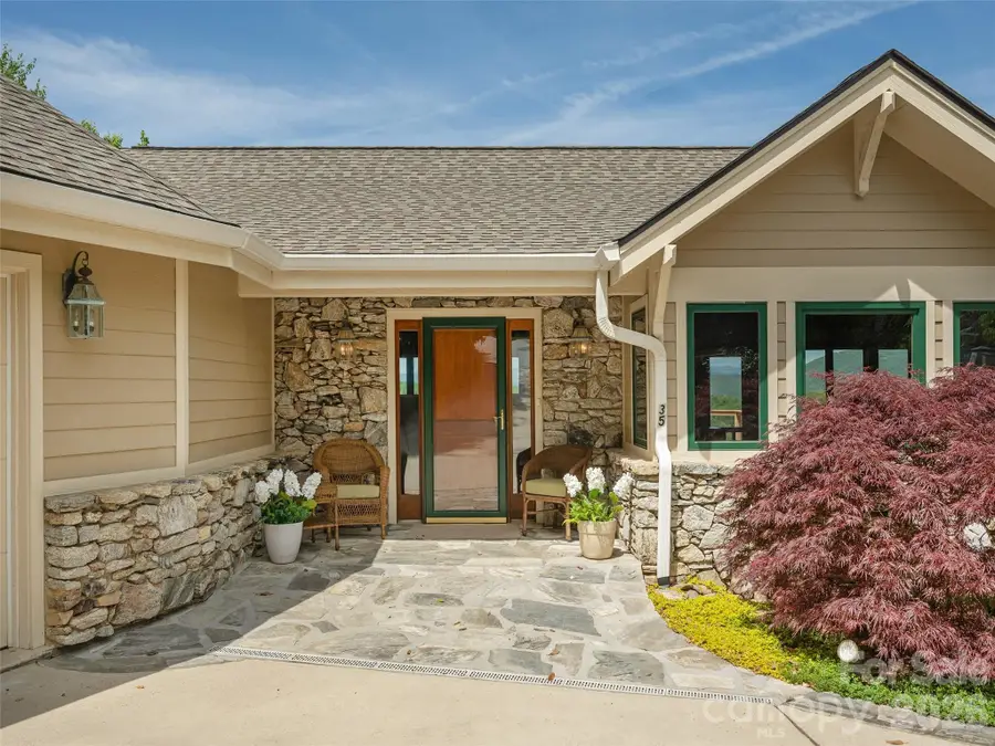 35 Carriage Forest Court, Hendersonville, NC 28791 - #2