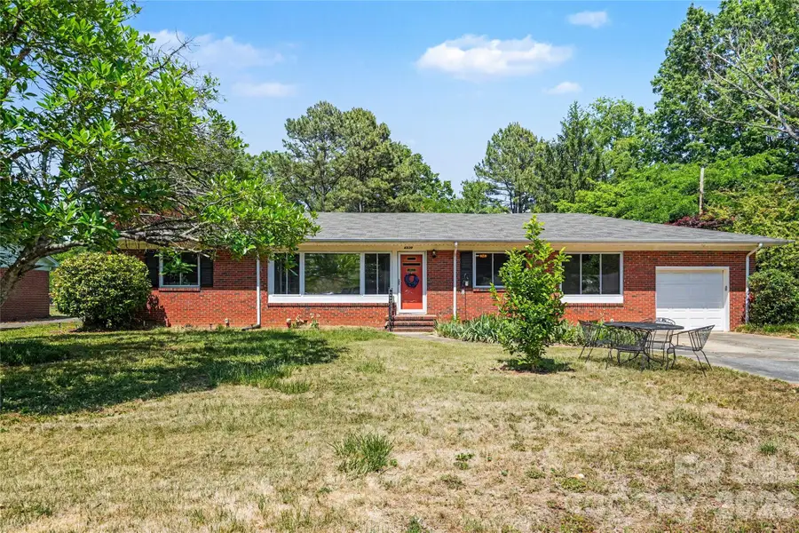 6339 Thelo Drive, Charlotte, NC 28212 - #2