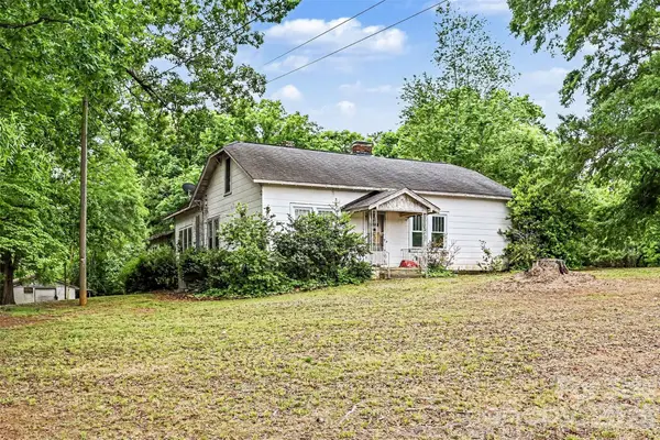 1116 Medlin Road, Monroe, NC 28112
