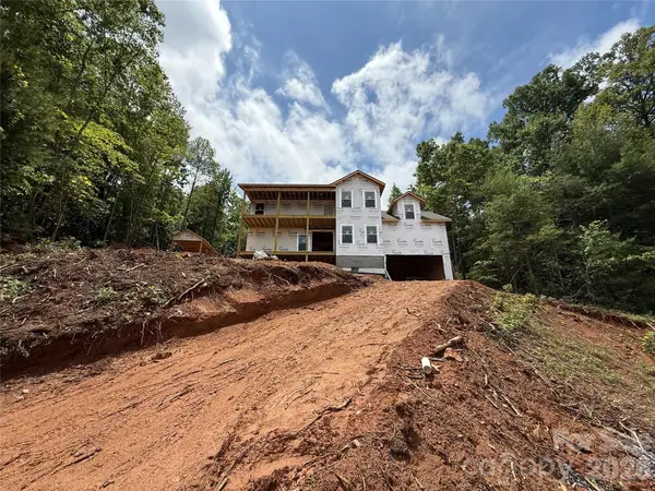 399 Huntington Woods Street Se, Lenoir, NC 28645