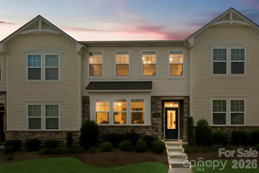 11010 Chalkbark Lane, Charlotte, NC 28262 - #2