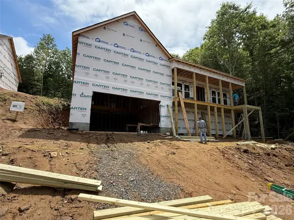 403 Huntington Woods Street Se, Lenoir, NC 28645
