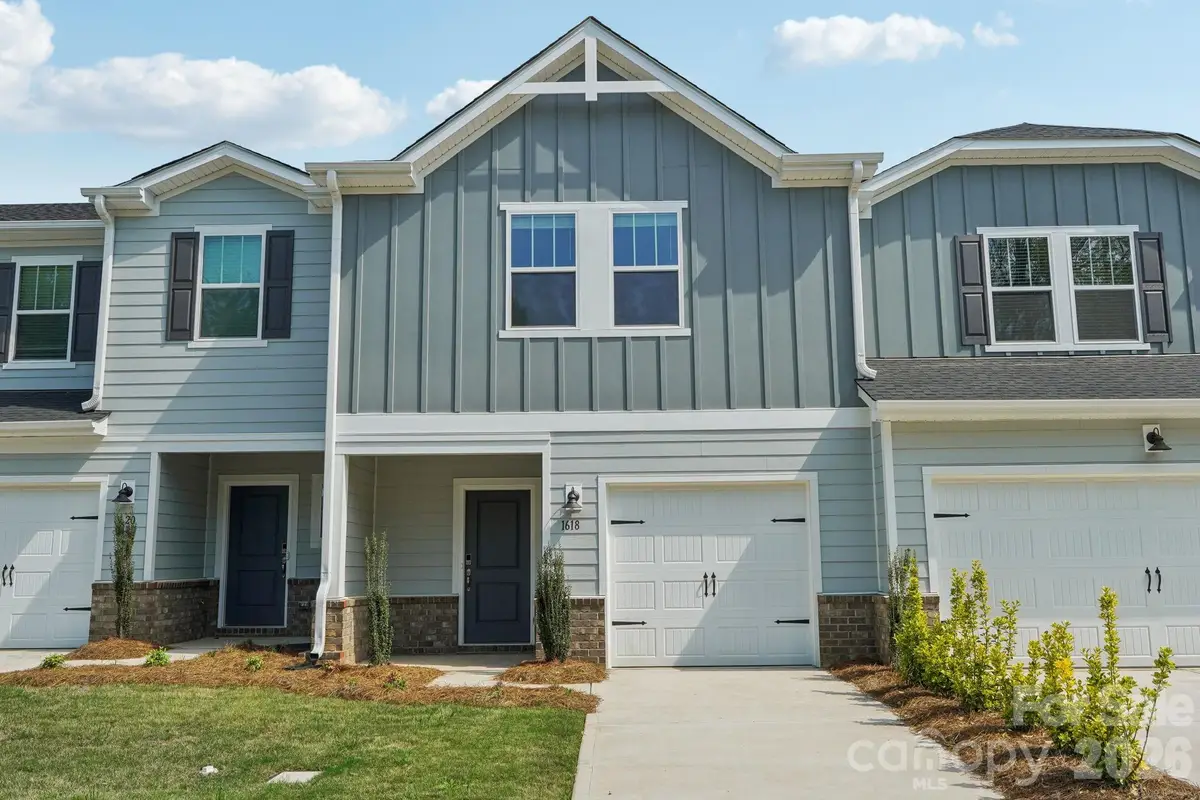 9021 Foggy Brook Loop, Charlotte, NC 28216 - #1