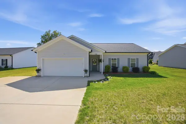 120 Elmwood Road, Statesville, NC 28625