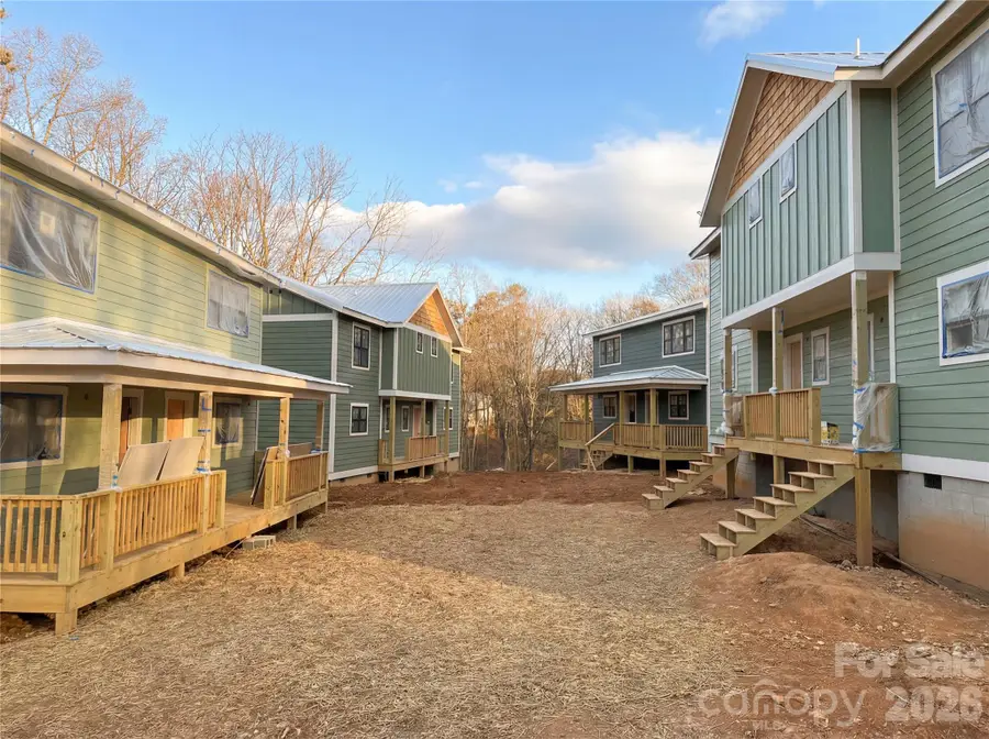 21 Fireside Drive, Asheville, NC 28804 - #2