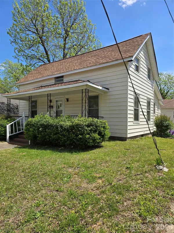 184 Cabarrus Avenue E, Concord, NC 28025