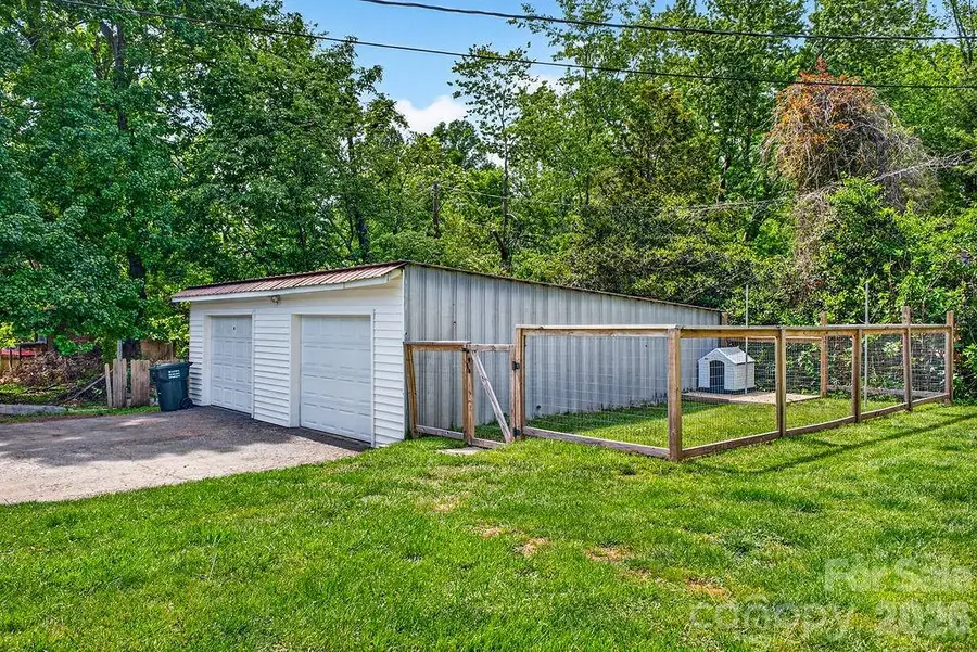 204 Oak Grove Road, East Flat Rock, NC 28726 - #2