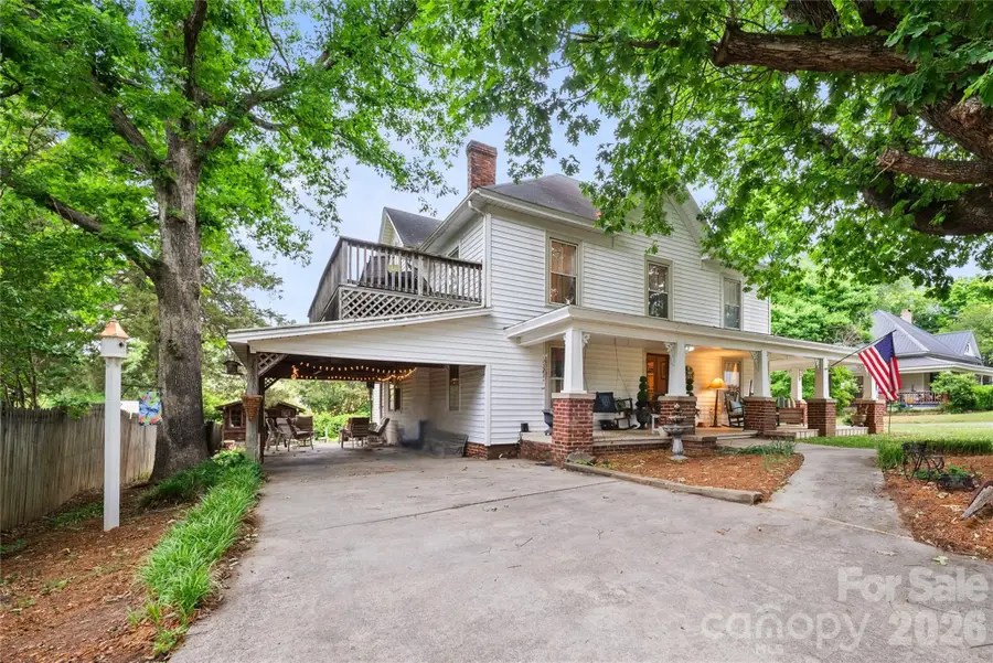 216 W 2nd Street, Denton, NC 27239 - #2
