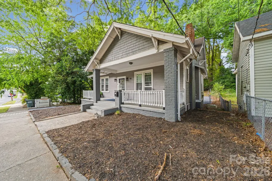 116 W 4th Avenue, Gastonia, NC 28052 - #3