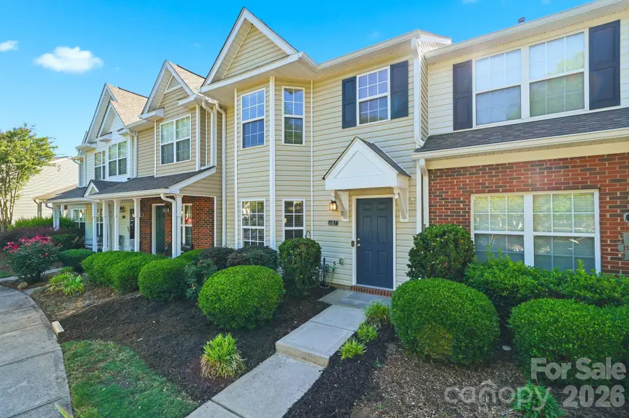 687 Rock Lake Glen, Fort Mill, SC 29715 - #2