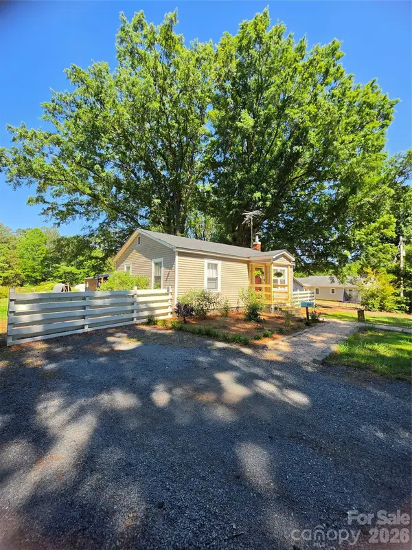222 Carrie Drive, Oakboro, NC 28129
