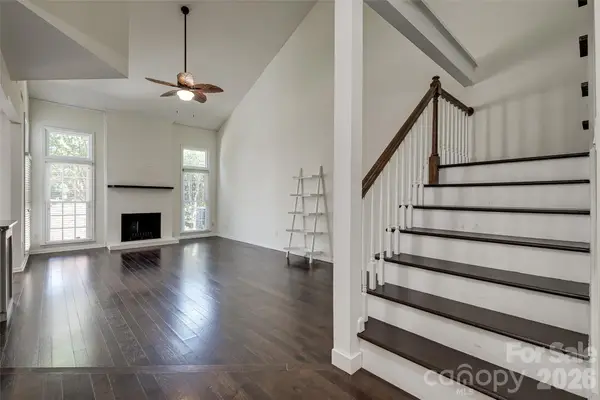 9235 N Vicksburg Park Court, Charlotte, NC 28210