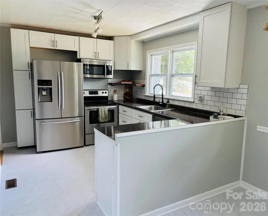 305 Forestway Drive, Mount Holly, NC 28120 - #3