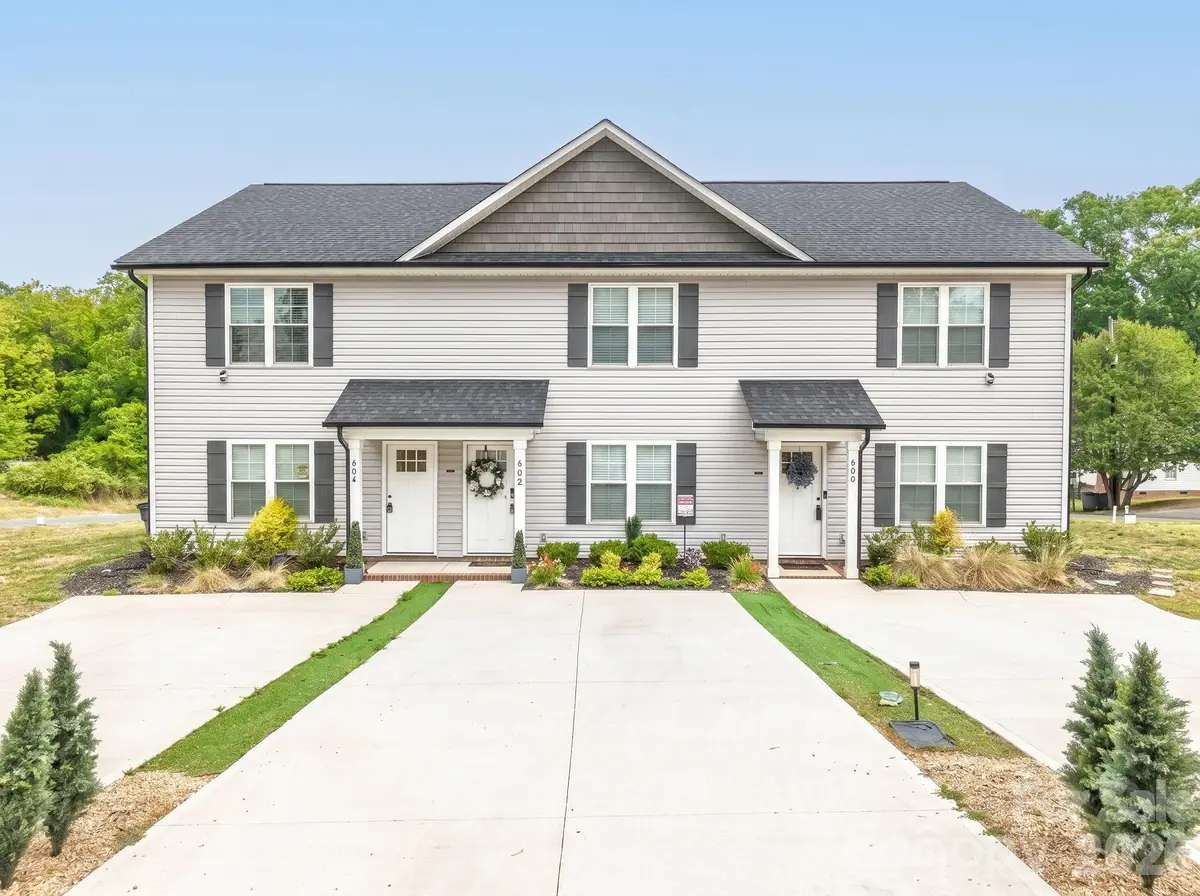 604 W 8th Street, Kannapolis, NC 28081 - #1