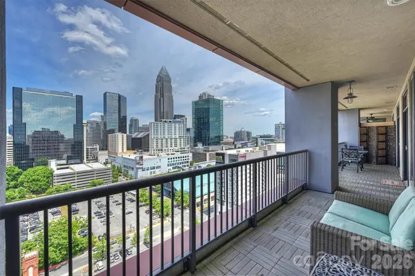 222 S Caldwell Street #1708, Charlotte, NC 28202