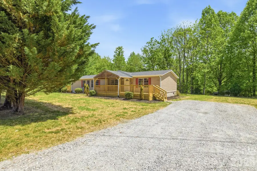 6490 Willow Road, Hendersonville, NC 28739 - #2