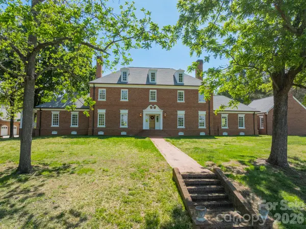 4030 Oak Hollow Lane, Harrisburg, NC 28075