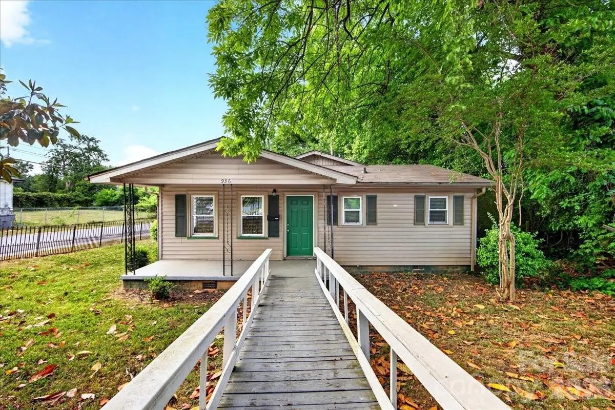 936 Holland Avenue, Charlotte, NC 28206 - #1