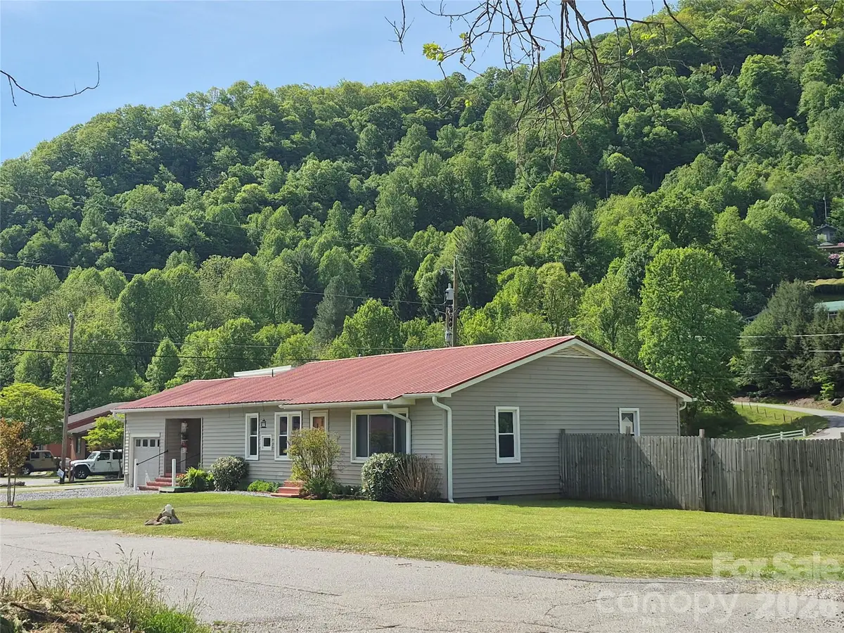 5 Gibson Drive, Maggie Valley, NC 28751 - #1