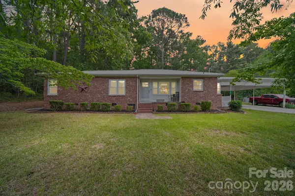 303 E Allenton Street, Mount Gilead, NC 27306