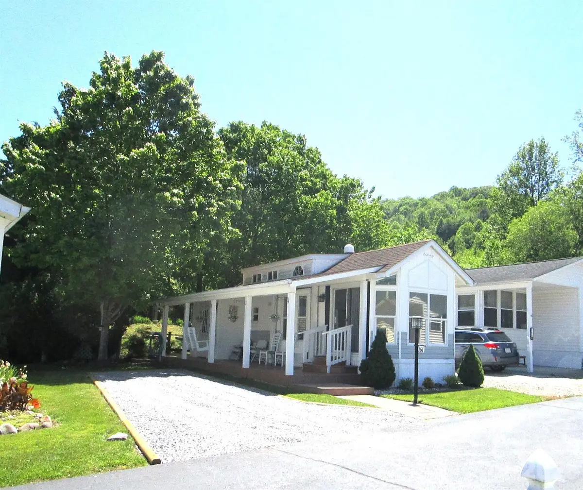 161 Summer Place Drive, Waynesville, NC 28785 - #1
