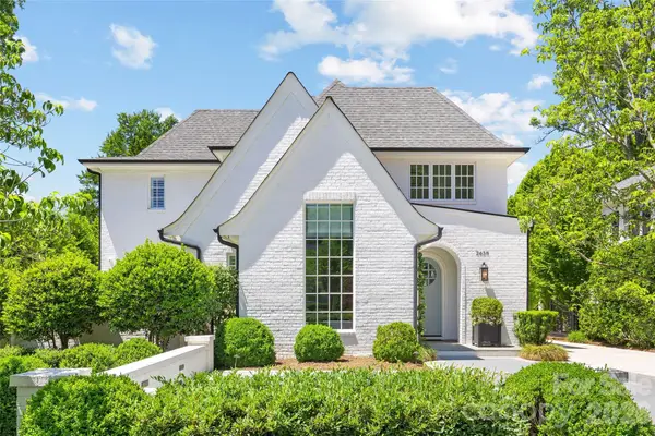 2638 Hampton Avenue, Charlotte, NC 28207