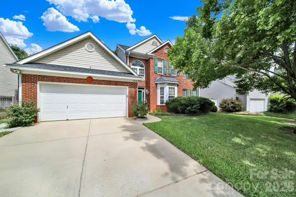 10918 Chamberlain Hall Court, Charlotte, NC 28277