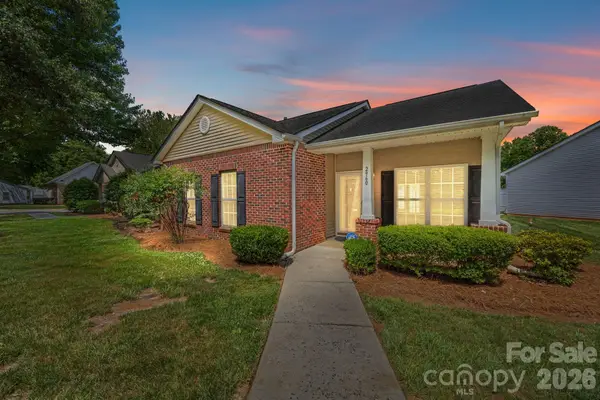 2960 Zion Renaissance Lane, Charlotte, NC 28269