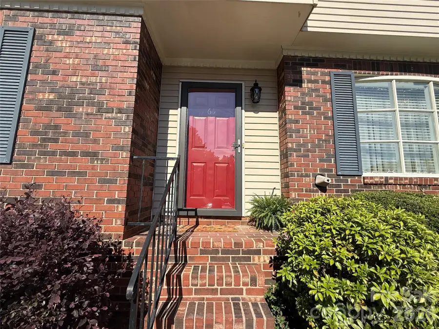 2705 North Street Nw #65, Hickory, NC 28601 - #2